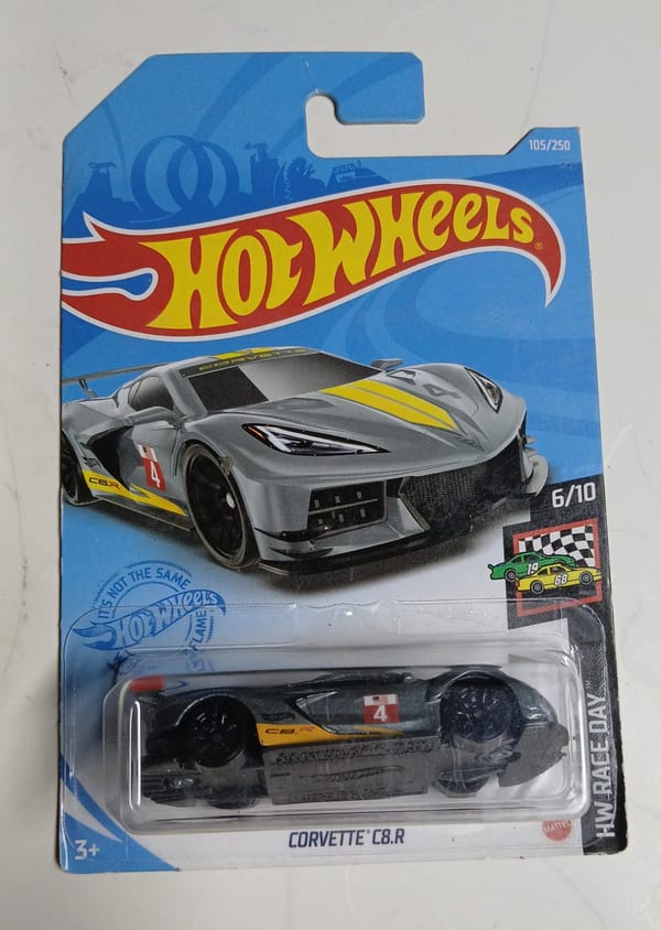Corvette C8.R (Grey/Yellow)