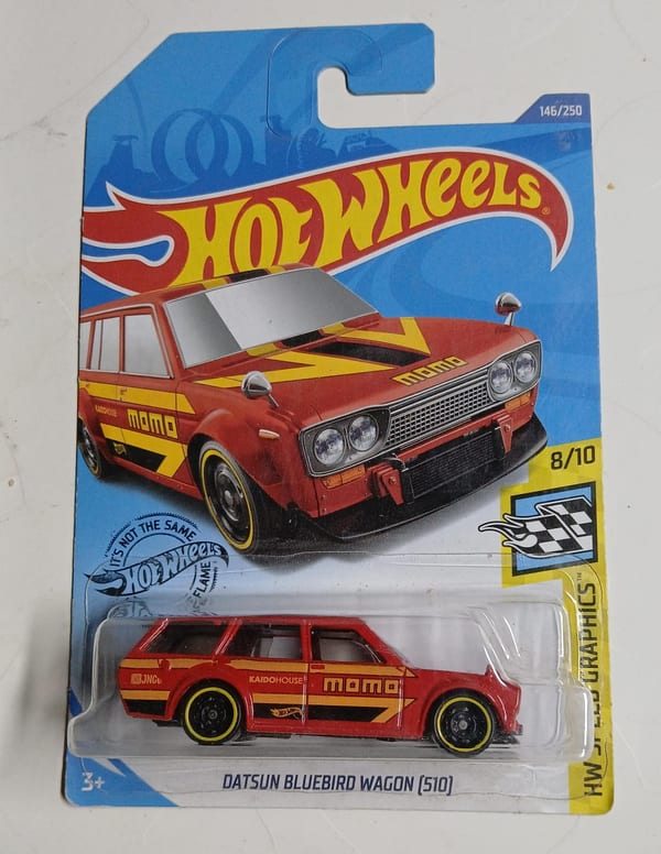 Datsun Bluebird Wagon 510 MOMO (Red)