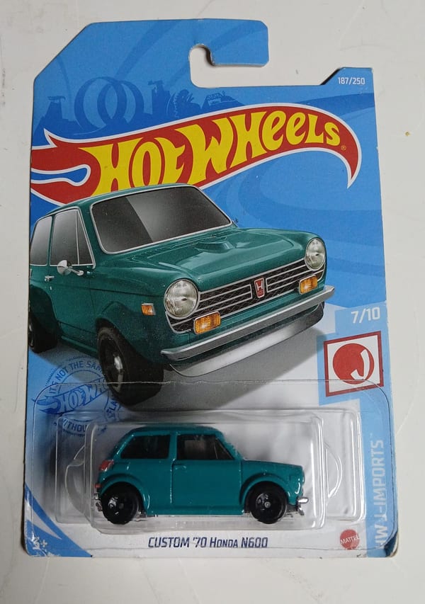 Custom '70 Honda N600 (Teal)