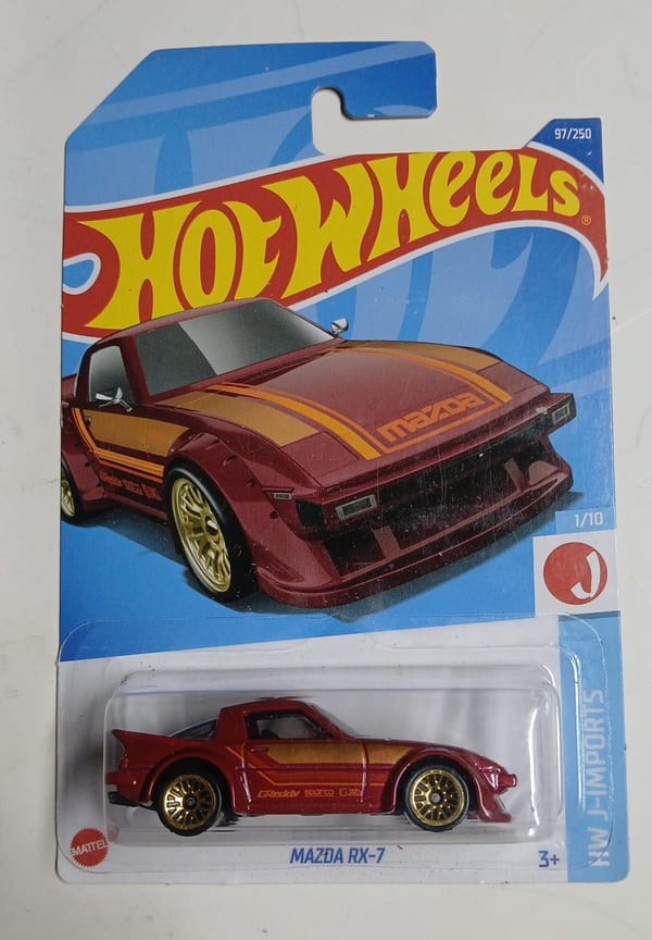 Mazda RX-7 FB (Red/Gold)
