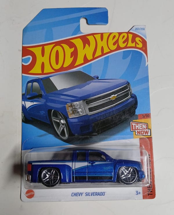 Chevy Silverado (Blue)